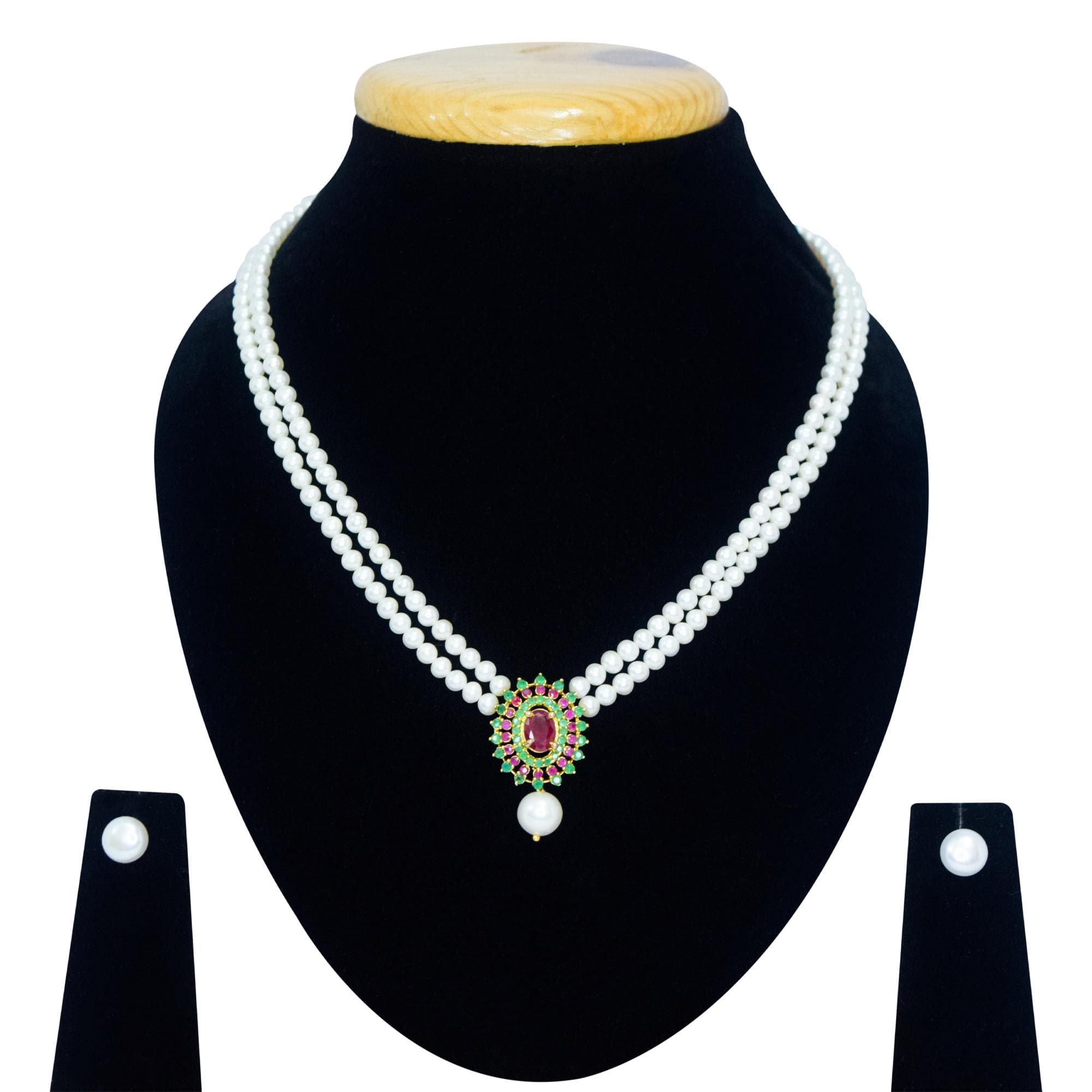 Elegant Double Layer White Pearl Necklace With A Traditional Pendant