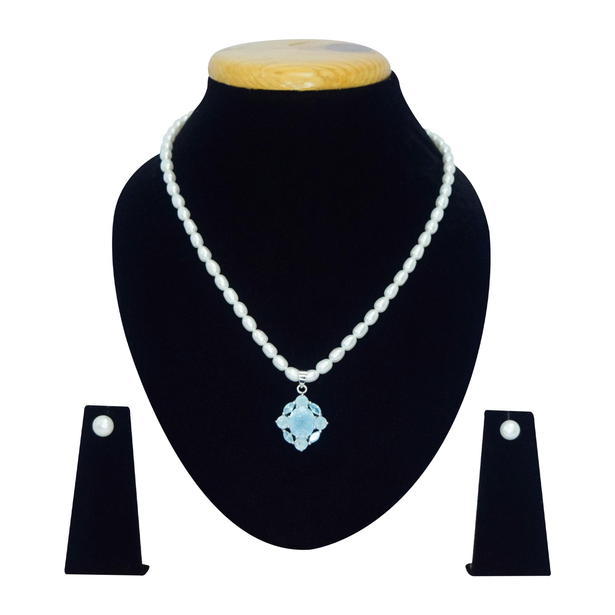 Stylish White Oval Pearl Necklace With Sky Blue Sandstone Pendant
