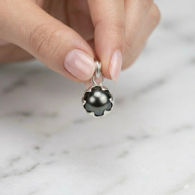 Tahitian Pearl Pendant in 925 Silver for Him & Her - Image 5