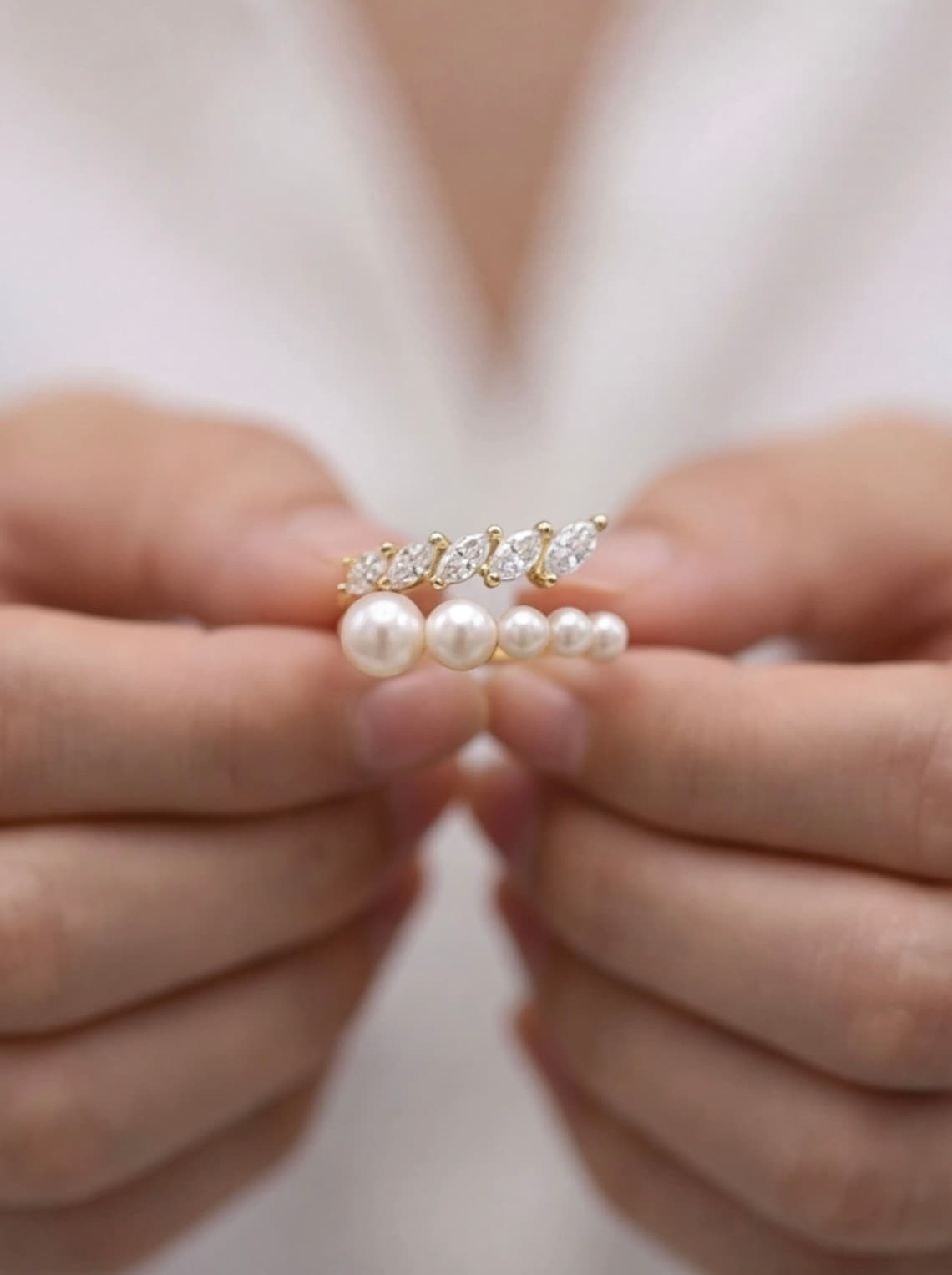 The Tiara Pearl Ring - Image 7
