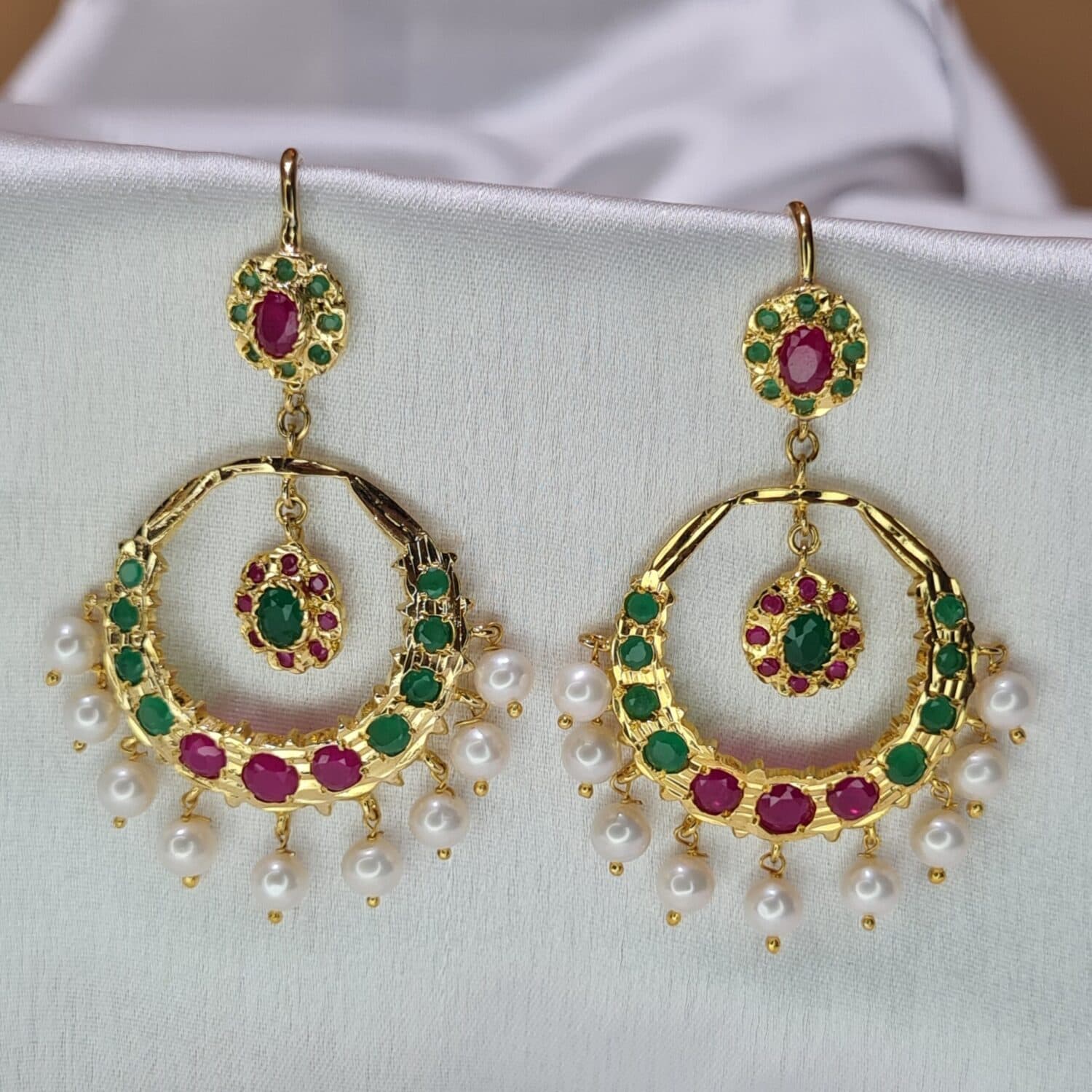 Polki in pearl jewellery from Pure Pearls