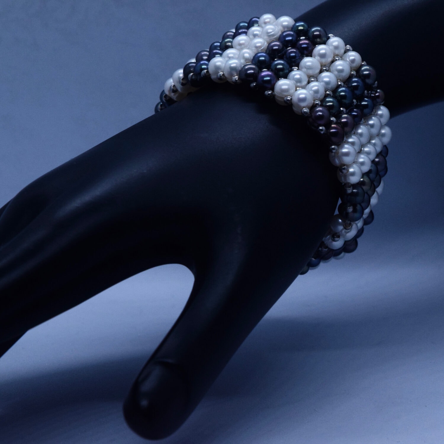 Fabulous White & Multicolored Original Pearls Bracelet - Image 2