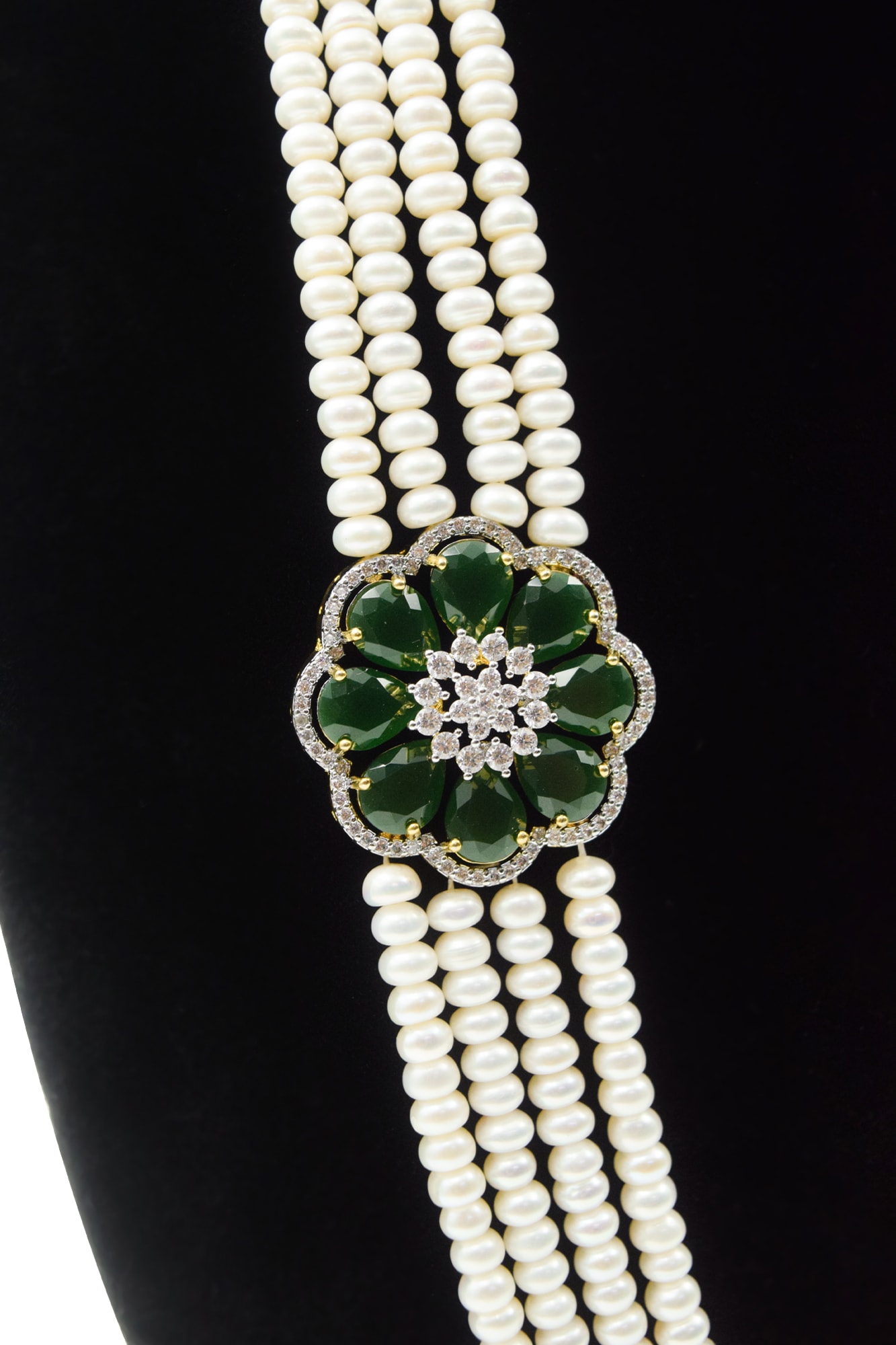 Stunning Pearls Haar With CZ & SP Emeralds Side Pendants - Image 2