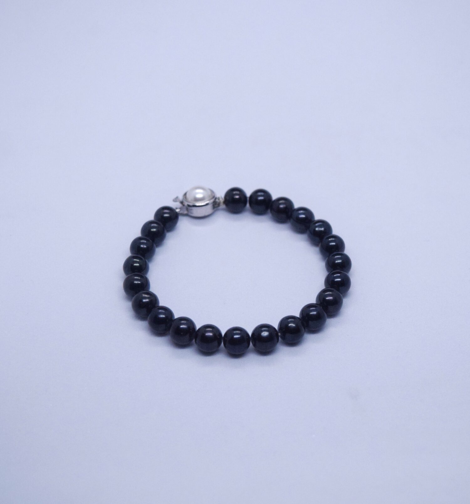 Beautiful 7.5mm Black Round Pearls Bracelet