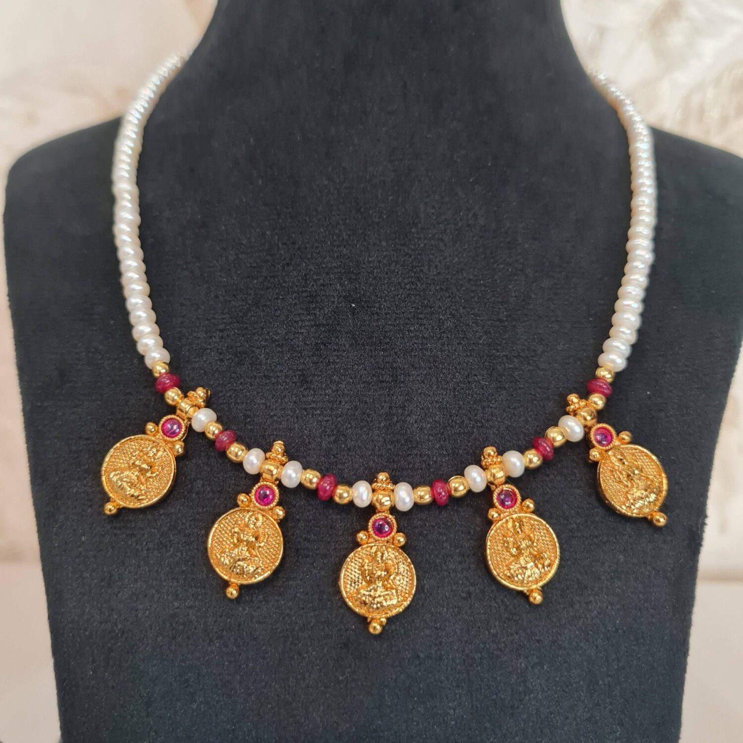 Lovely Semi-Round White Pearls Necklace With Lakshmi Kaasu & SP Ruby Beads - Image 3