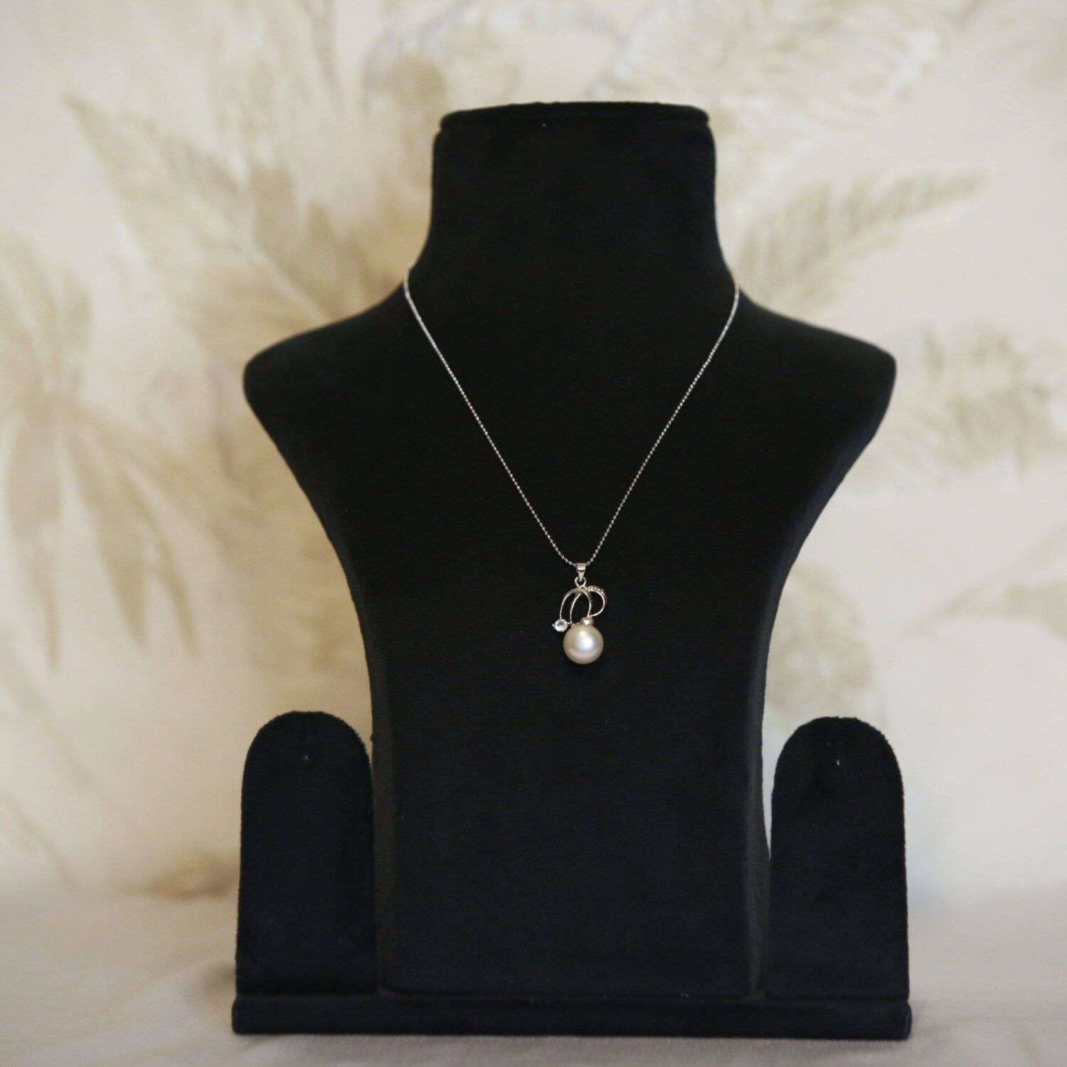 Artsy Pendant Accentuated With 11mm Button Light Pink Pearl & CZ - Image 2