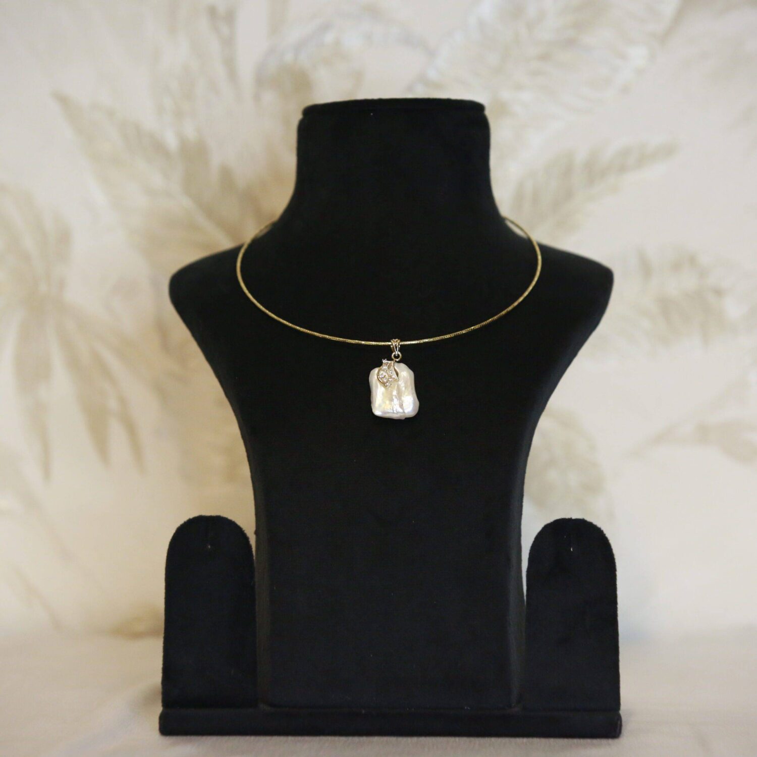 Glorious Baroque Pearl Pendant With Golden Finish 925 Silver Clasp & CZ - Image 2