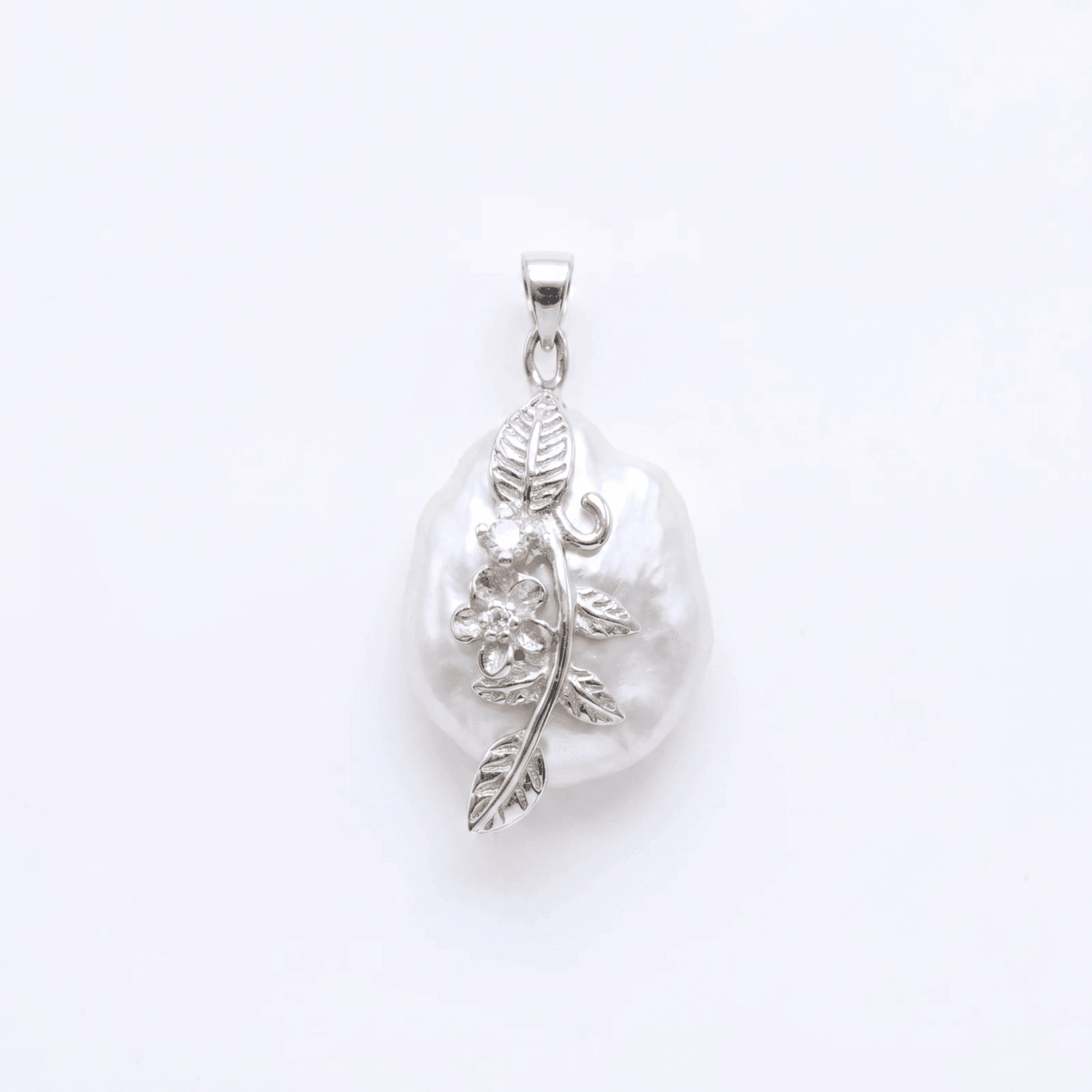 Gleaming White Baroque Pearl Pendant With Decorative 925 Silver Anchor & CZ
