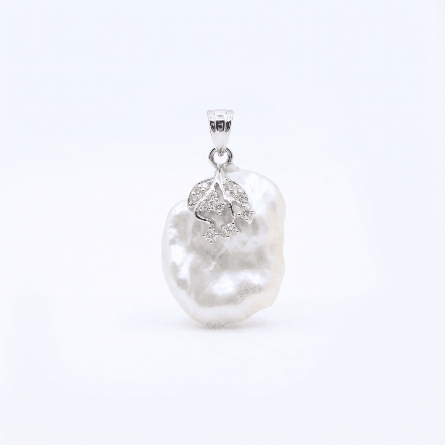 Glamorous White Baroque Pearl Pendant With 925 Silver Clasp & CZ