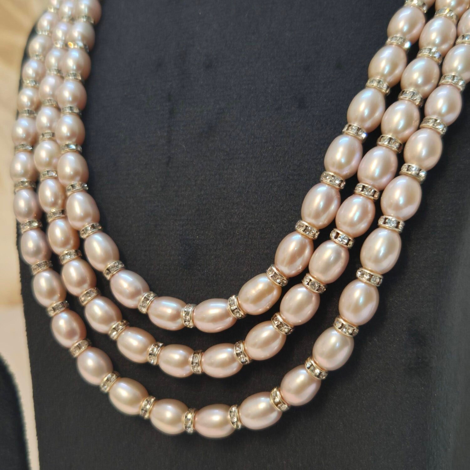 Mesmerizing 7mm Lavender Oval Pearls 20Inch 3Line Necklace With CZ - Image 3