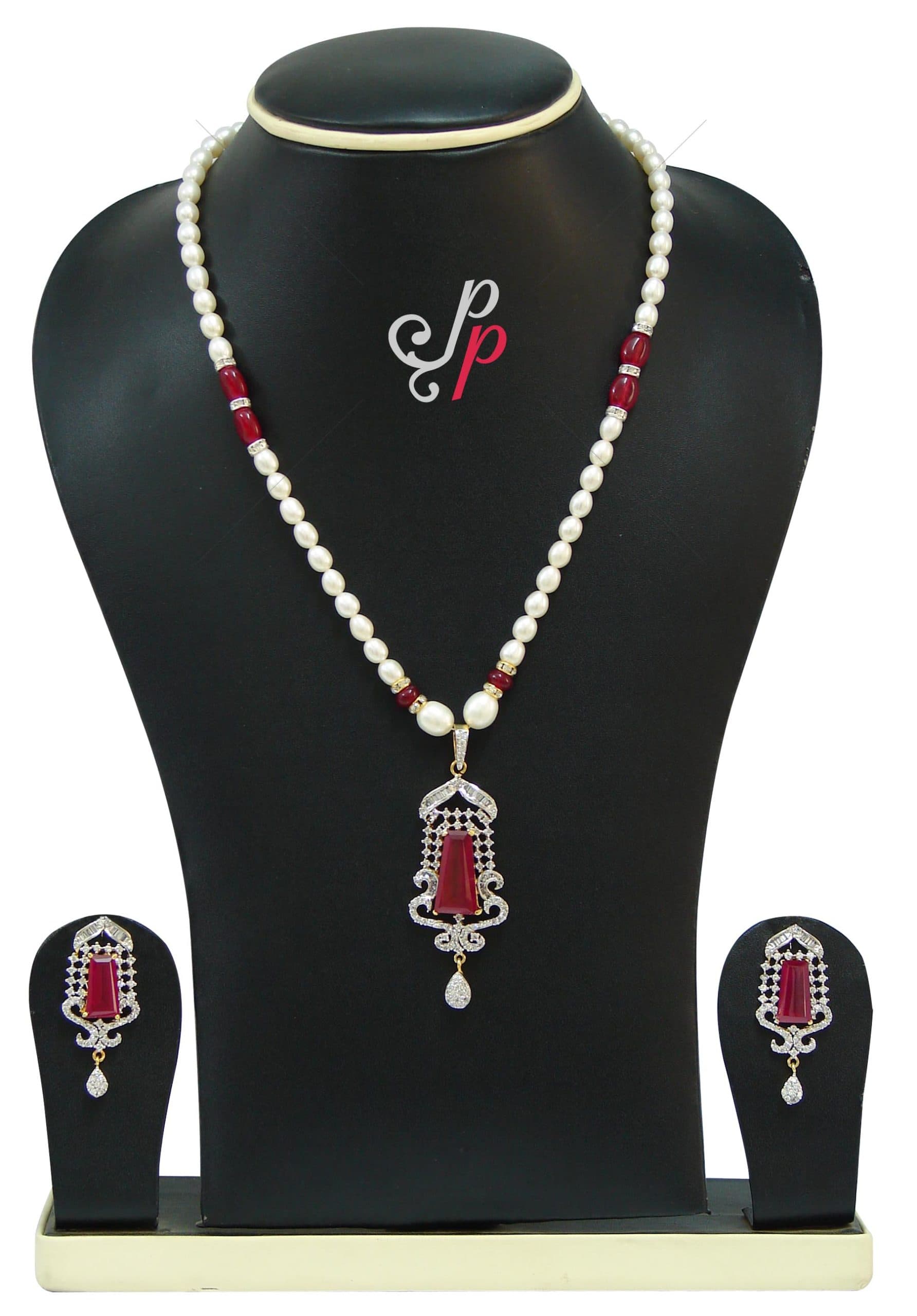Pearl necklace set in temple styled zircon pendant - Image 2
