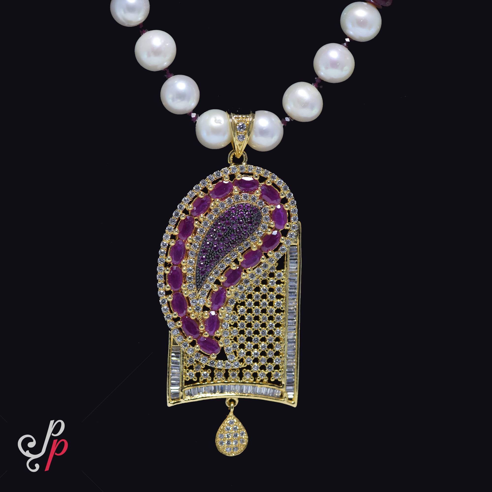 Stylish designer pearl necklace set - Image 3