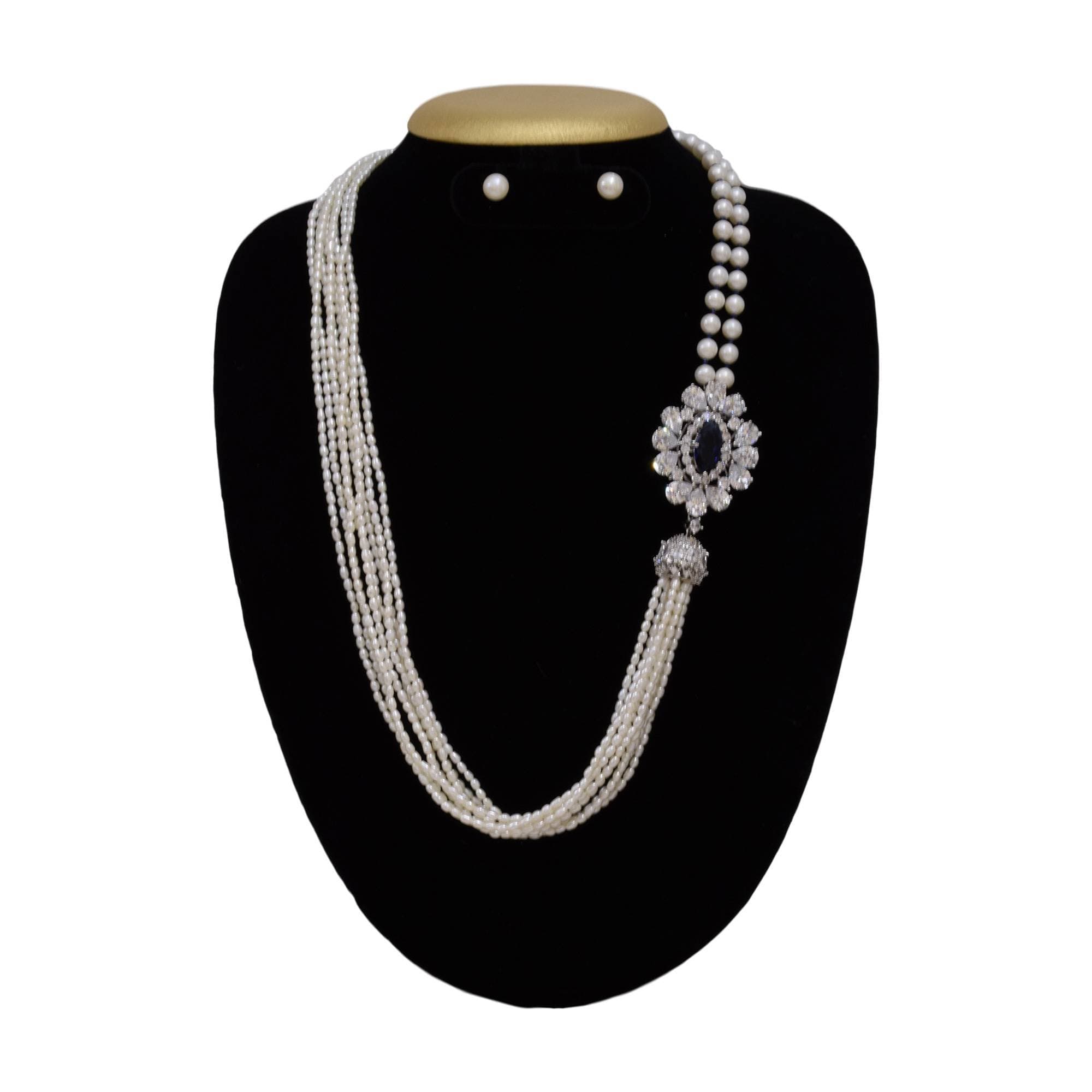 Magnificent White Pearl Necklace Set with Glittering Side Pendant - Image 2