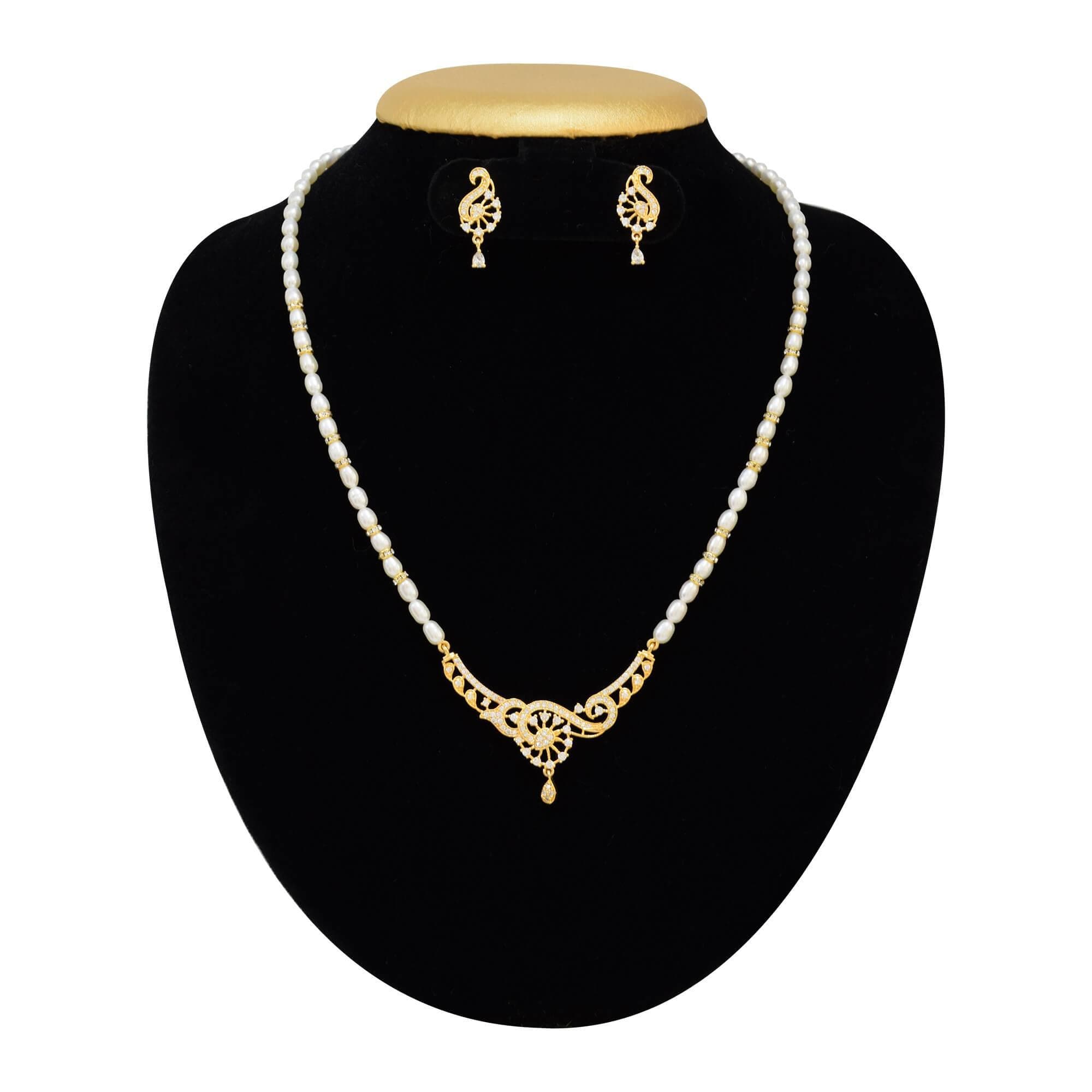 Simple White Oval Pearl Neckalce set in Mangalsutra Pendant