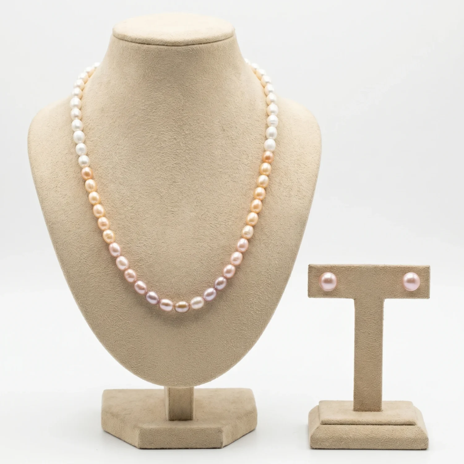 Mixed pink pearl necklace set in best quality oval pearls