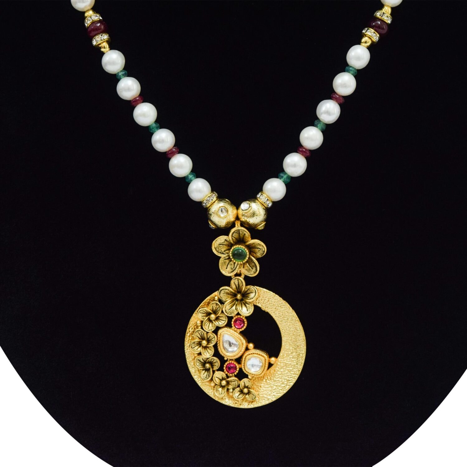 Vintage Collection - Traditional Pearl Necklace in 6mm White Round Pearls - Image 2