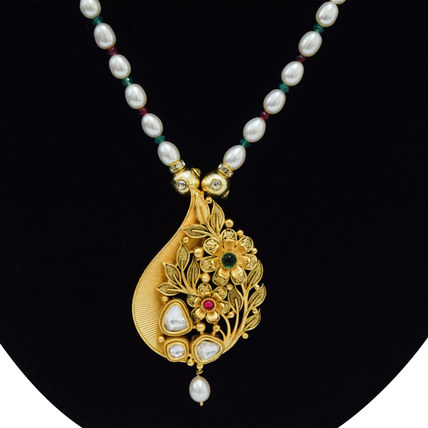 Vintage Collection - Kundan Studded Pendant in finest of 6mm long oval pearls - Image 2