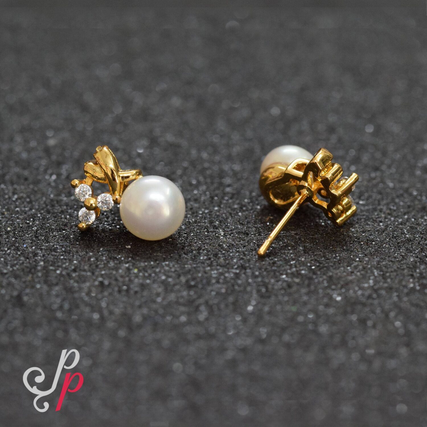 Fashionable Pearl Studs in American Diamonds - Image 2