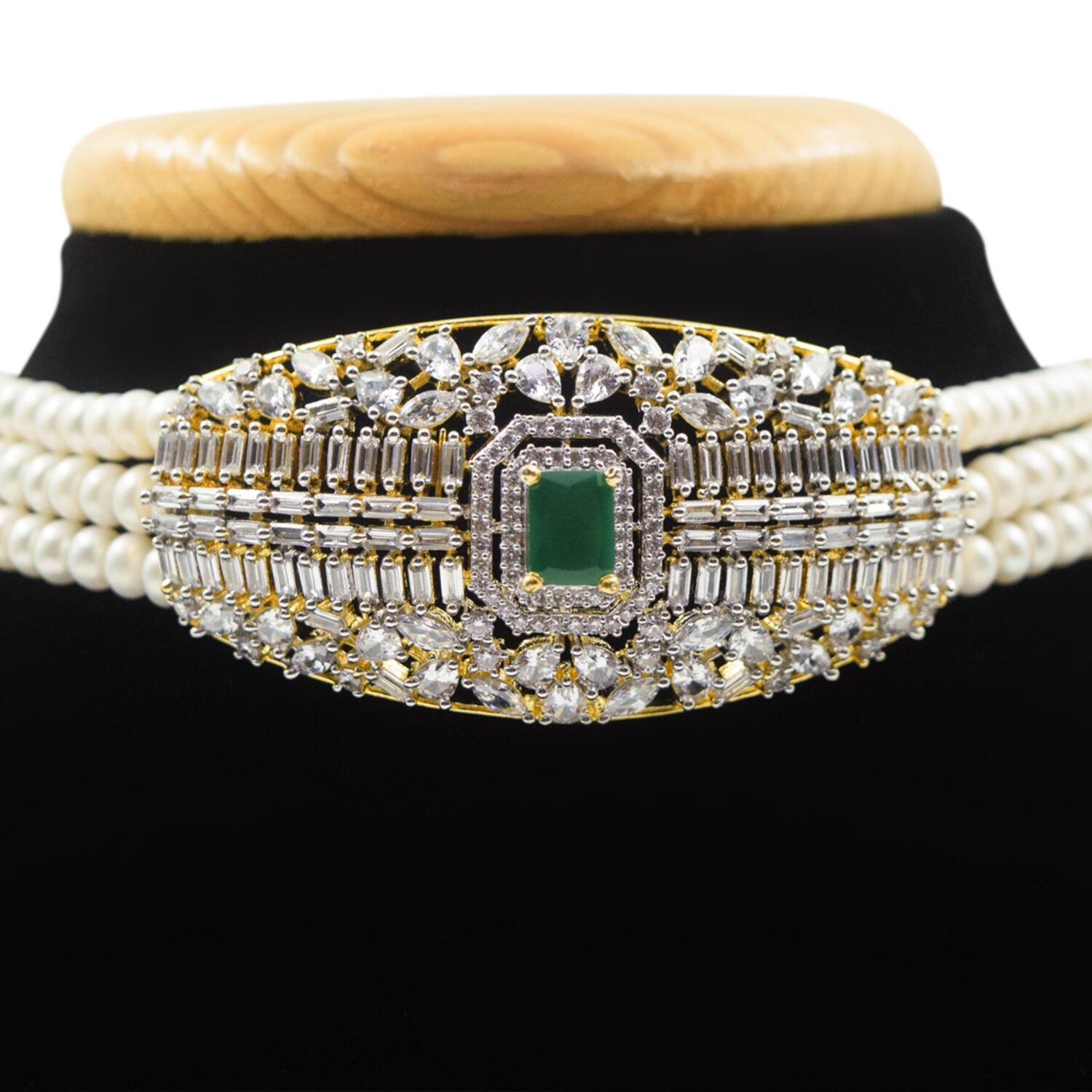 Glittering Multi-Line Pearls Choker With SP Emerald Zircon Pendant - Image 2