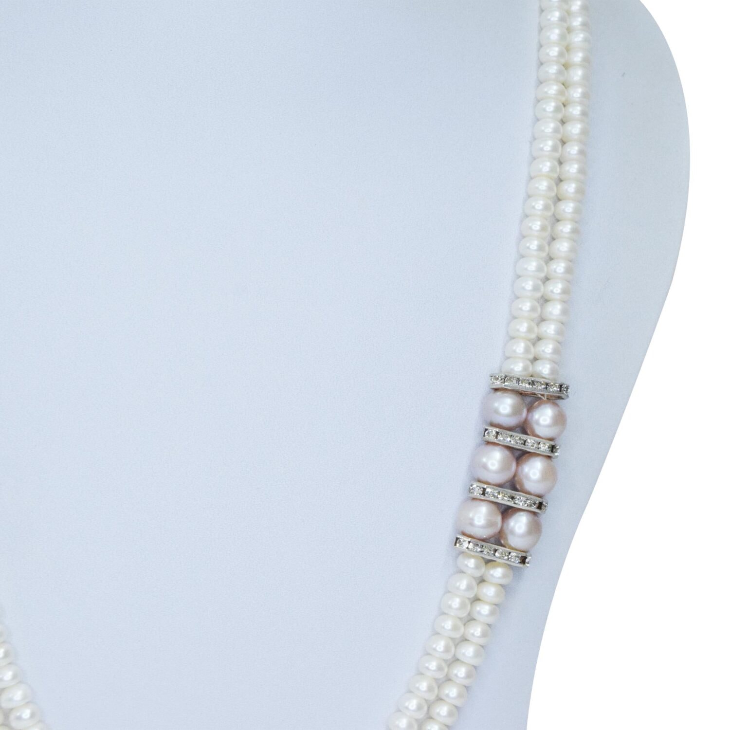 Sophisticated Pearl Necklace With Pink Pearl & AD Spacers Brooch - Image 2