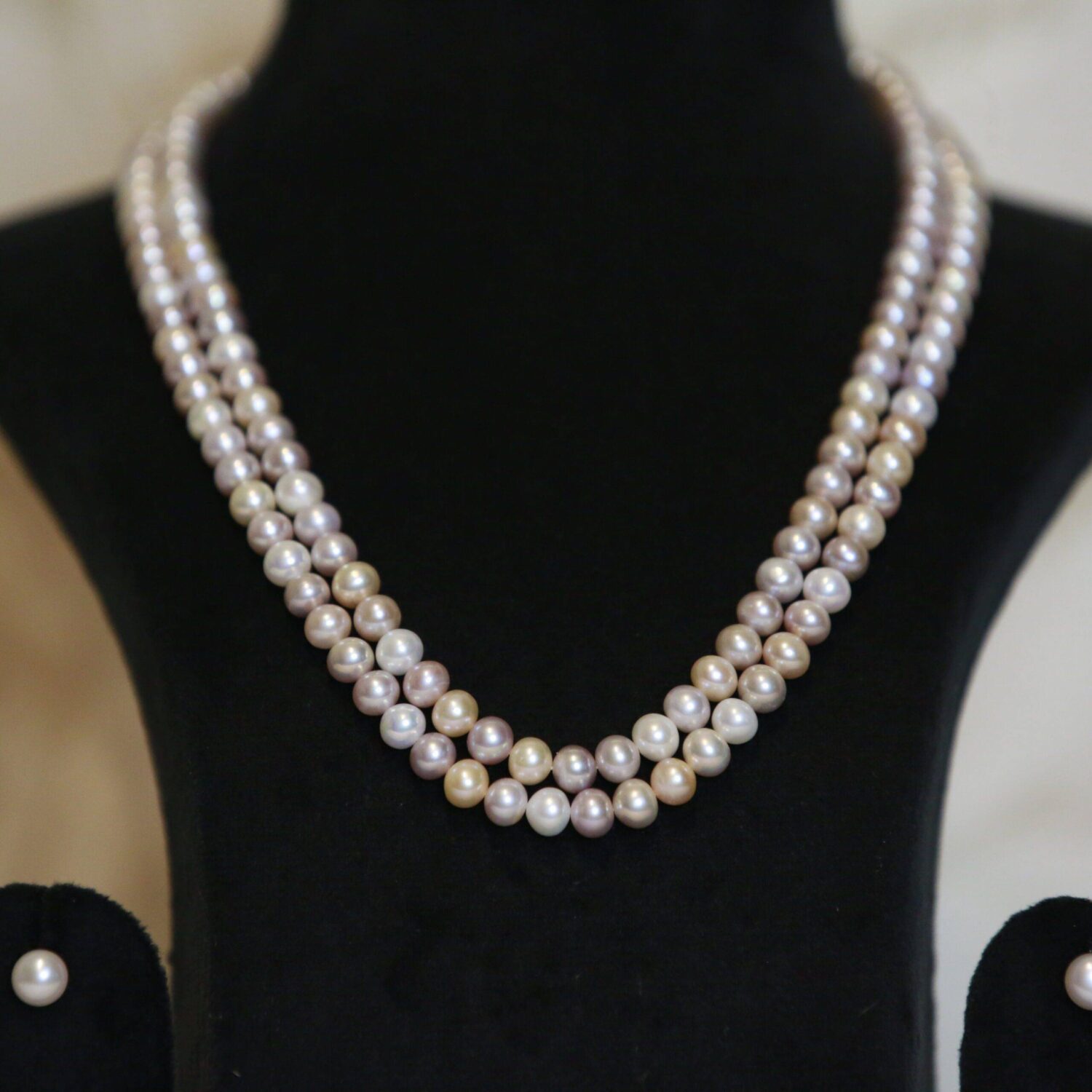 Elegant Two Layer Multicolor 6.5mm Round Pearl 20 Inch Necklace Set - Image 2