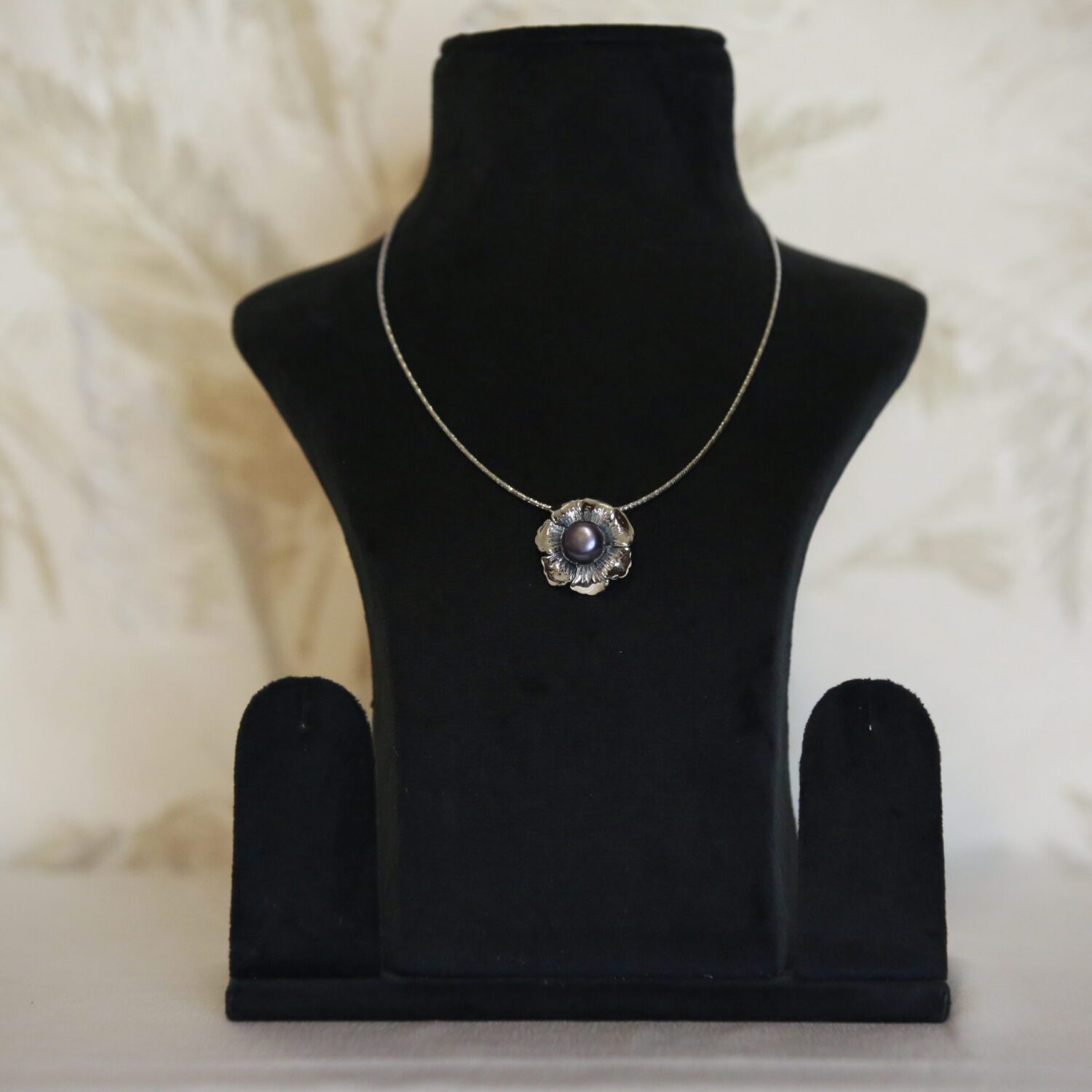 Bold Silver Finish Floral Pendant With 12mm Blue Button Pearl - Image 2