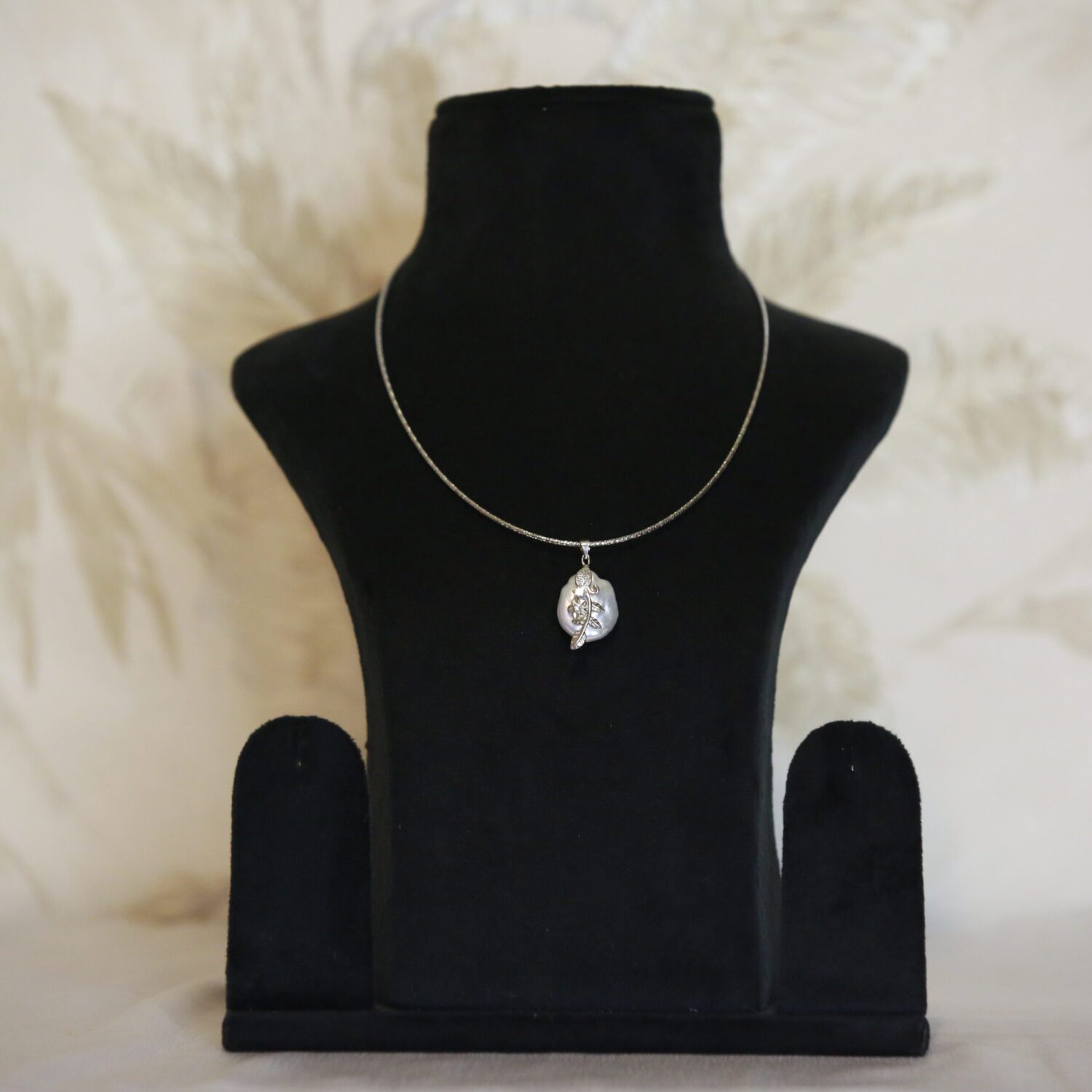 Gleaming White Baroque Pearl Pendant With Decorative 925 Silver Anchor & CZ - Image 2