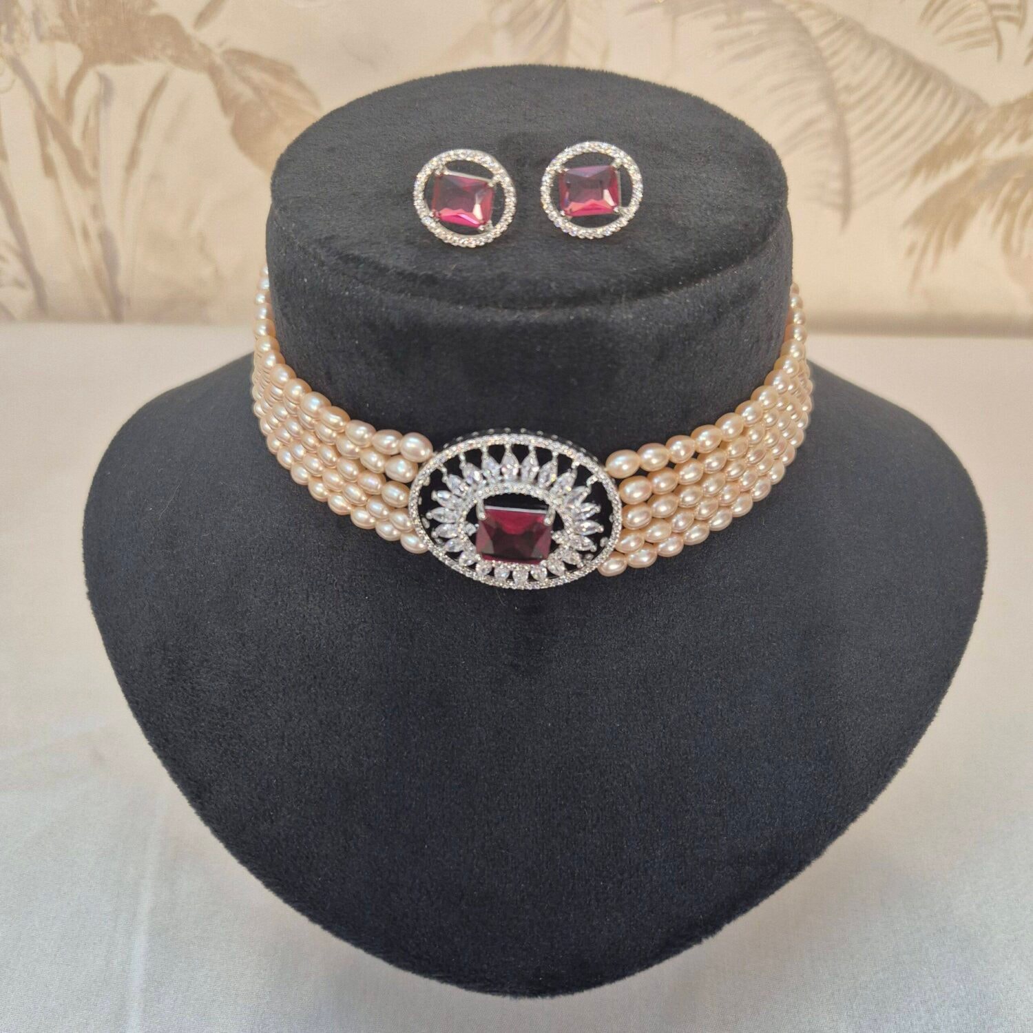 Glamorous Multi-line Peach Oval Pearls Choker With CZ Pendant - Image 2