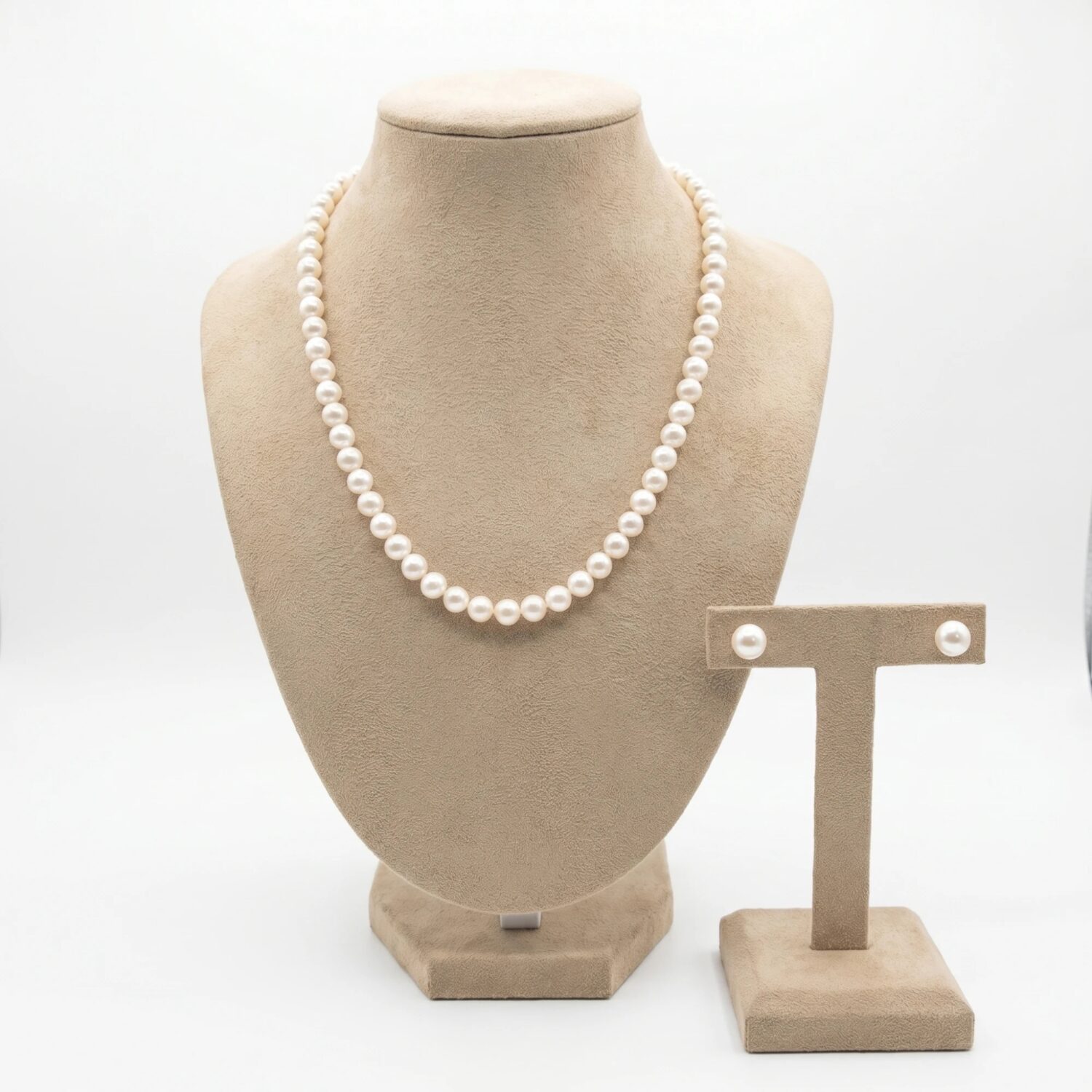 The Snowline Pearl Necklace Set (16-18") | 7mm Round Pearls