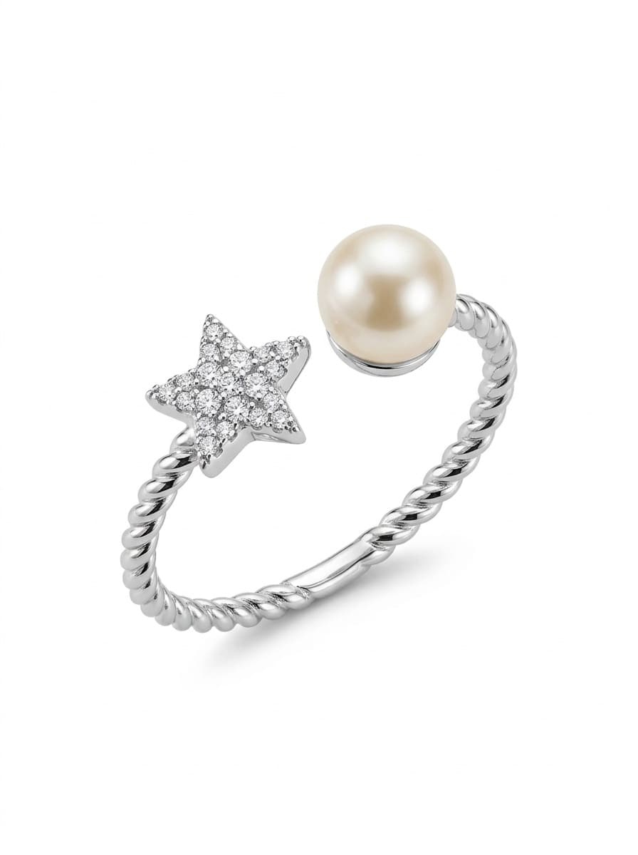 Round in pearl jewellery from Pure Pearls