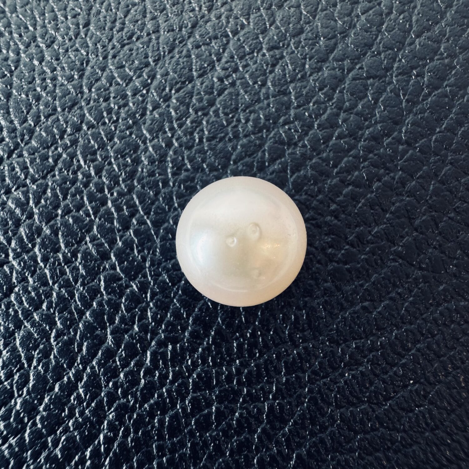 5.725 Carat (6.36 Ratti) White South Sea Pearl - 9.2mm Round, AAA Quality - Image 2