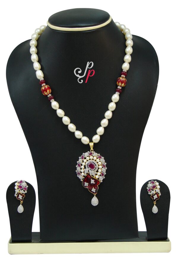 Magnificent pearl set in amazingly beautiful maroon meenakari pendant