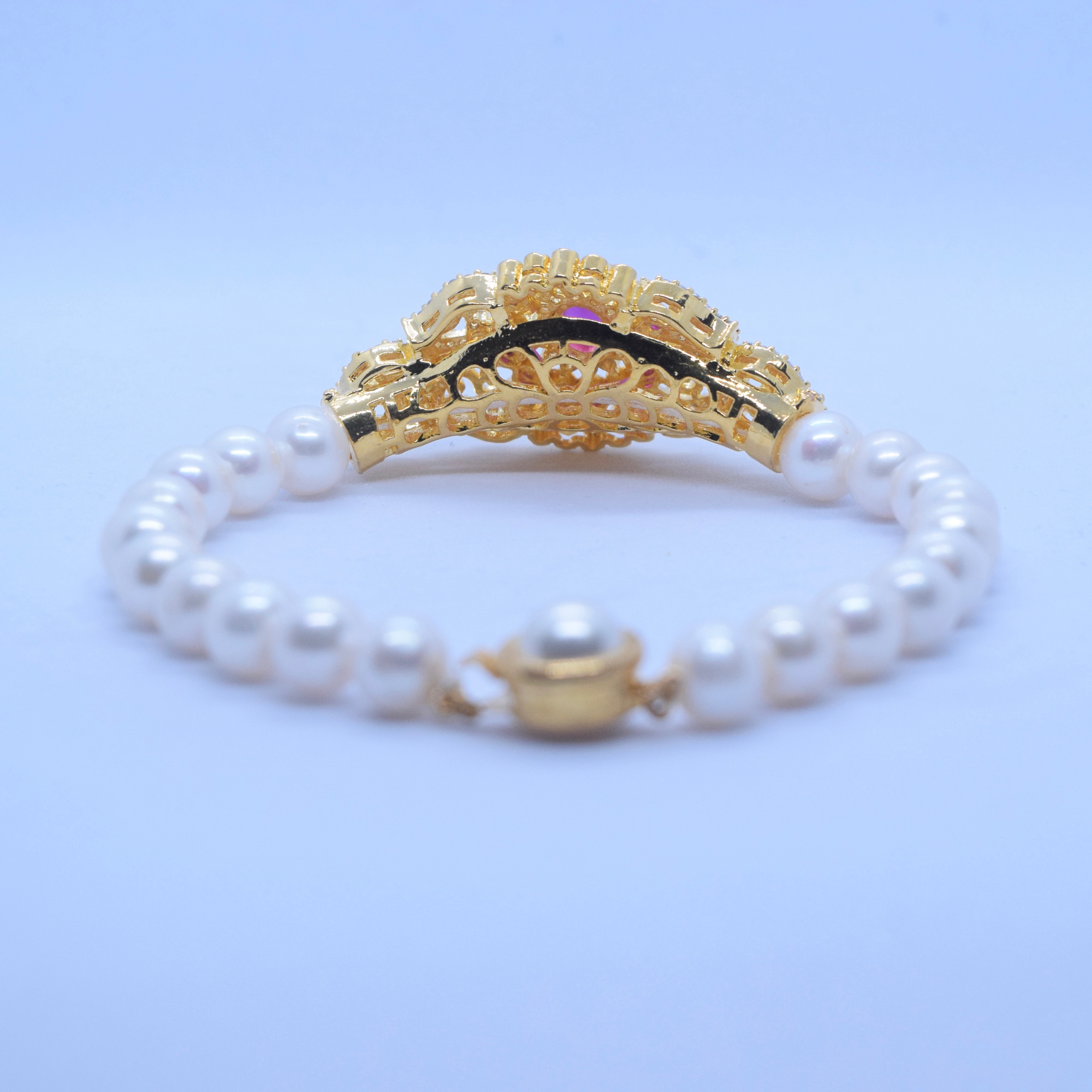Buy Ruby Gold Tone Kundan Inspired Pearl Bracelet Online for rakhi-online  by FEMIZEN - 3901689