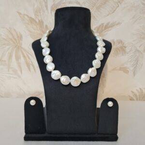 Stunning 18Inch Long White Baroque Pearls Necklace