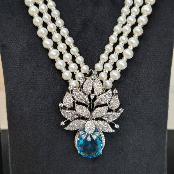 Magnificent 3Line White Round Pearls Necklace With Blue Topaz Victorian Pendant-3