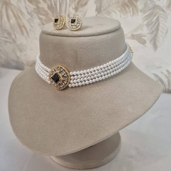 Dainty 4mm White Round Pearls Choker With CZ Pendant & Black Onyx-1