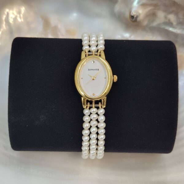 Classy Triple Line 4mm Off-white Roundish Pearls Watch With Sonata Dial