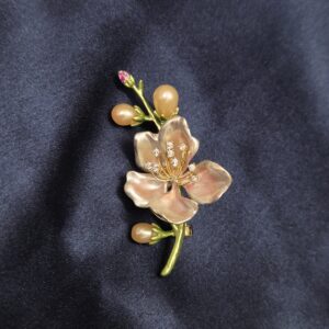 Beautiful Peach Oval Pearl Brooch With Enameled Flower & CZ