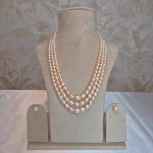 Exquisite 3Row 20Inch Long Necklace Featuring Graduated Peach Oval Pearls